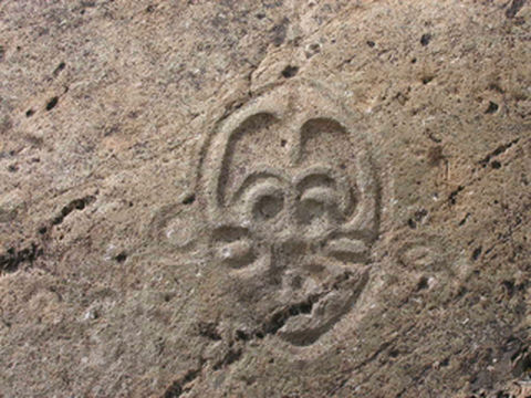 宁夏三日游(3)—— 贺兰山和岩画