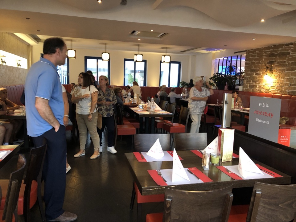 Restaurant Holiday餐厅图片