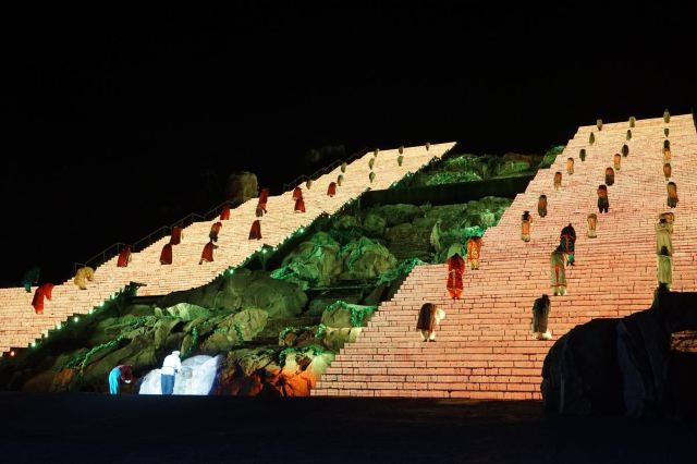 “중화태산 - 봉신대전” 라이브 공연