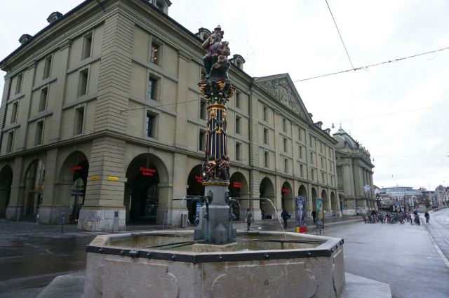 Child Eater Fountain (Kindlifresserbrunnen)