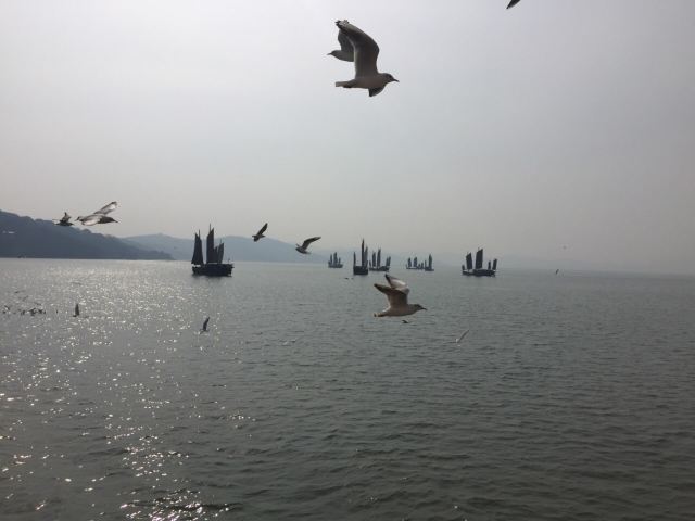 원두저(위안터우주)