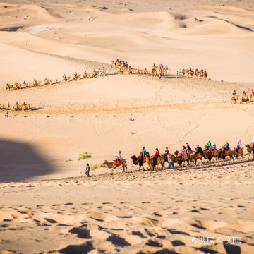 甘肃兰州+青海西宁+新疆乌鲁木齐+张掖+敦煌+喀纳斯+禾木风景区+青海湖景区13日12晚私家团