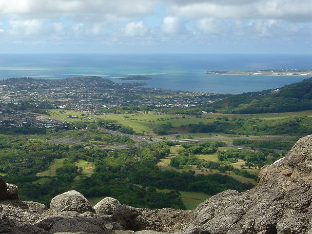 Nu'uanu Pali Lookout