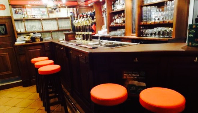 O'Connell Street Irish Country Pub