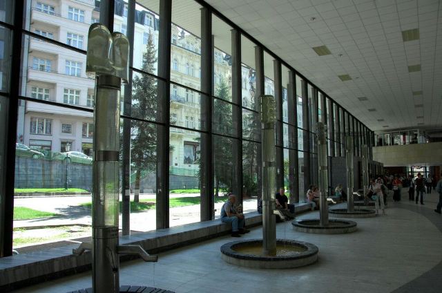 Park Colonnade