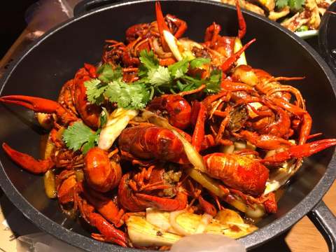 胖哥俩肉蟹煲(银泰奥莱店)