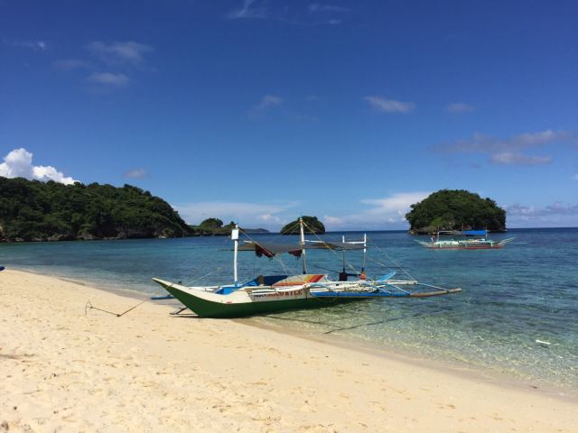 Ilig Iligan Beach