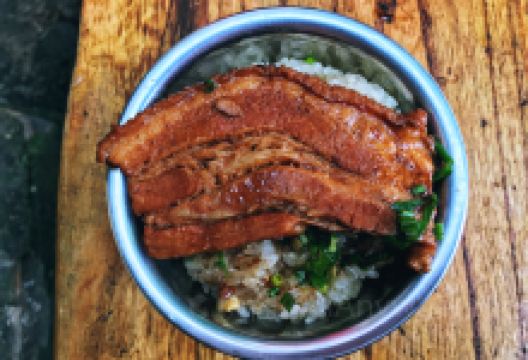 老嘢扣肉糯米饭(云亭街店)美食图片