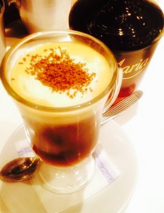 Cafe Bar Banana餐厅图片