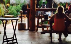 Poca playa Fish Camp