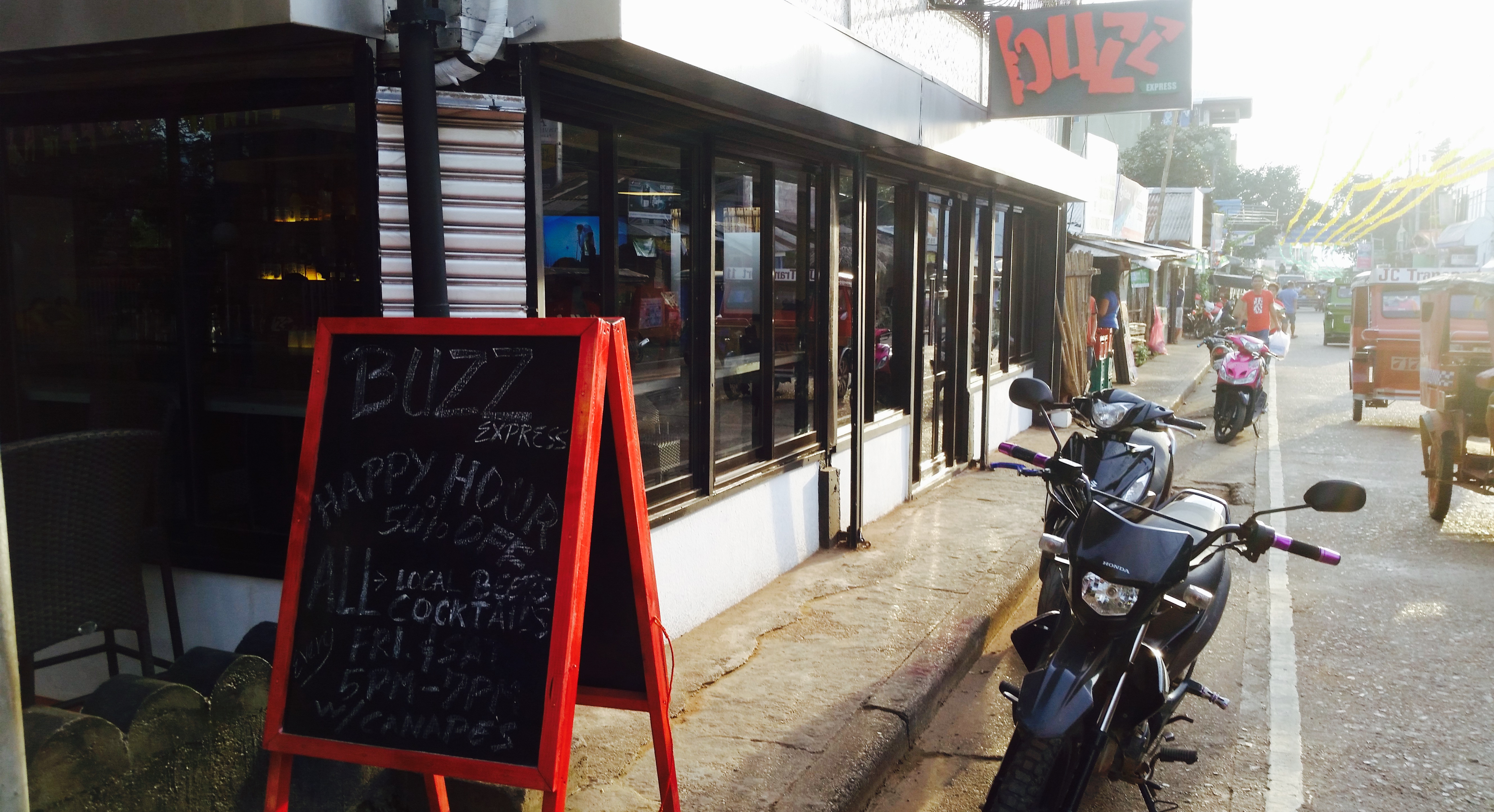 Buzz Express餐厅图片