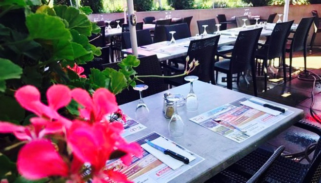 Sur l'pouce餐厅图片