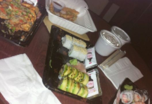 Blue Fin Sushi Bar美食图片