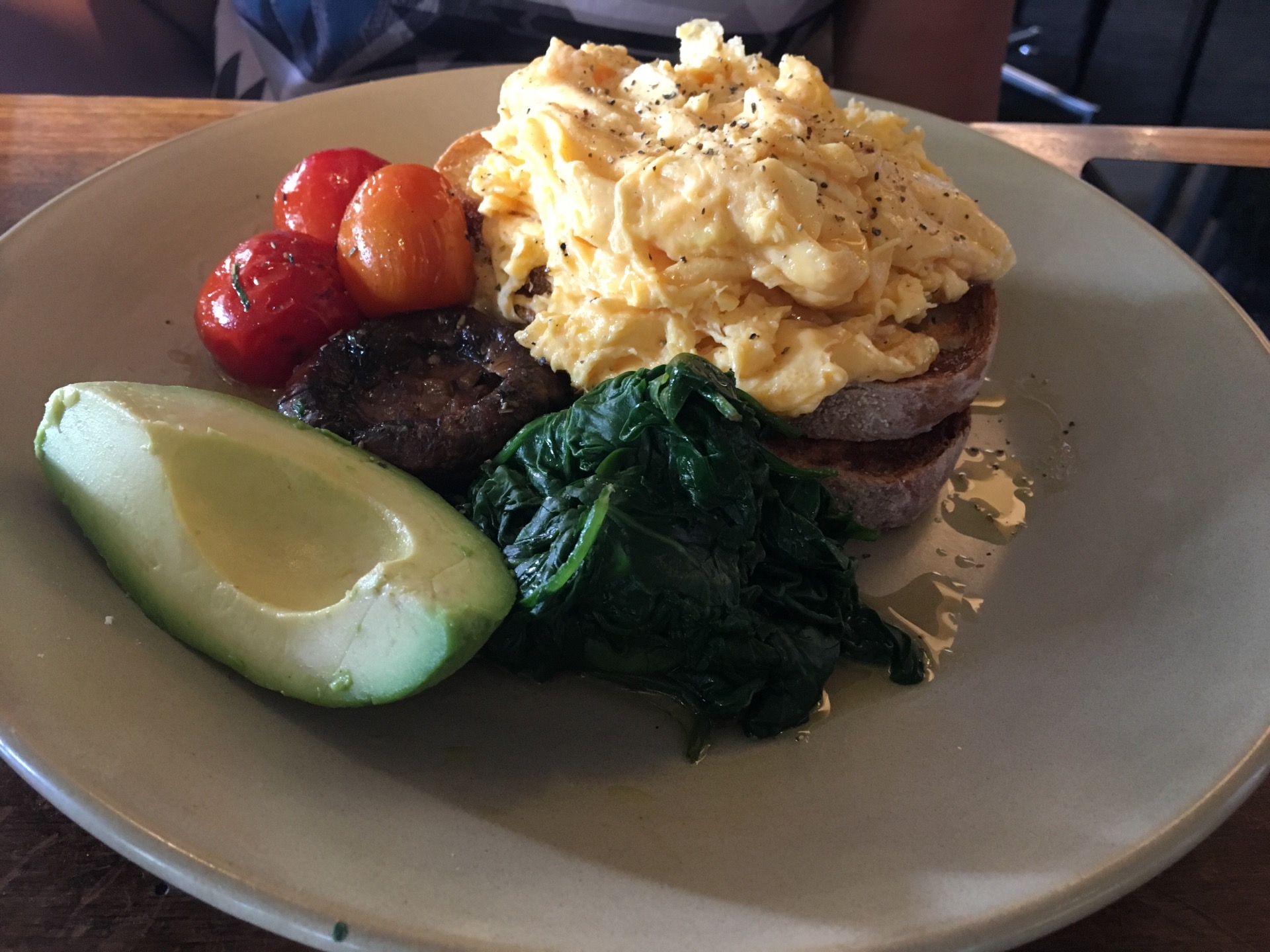 Vanilla Cakes and Lounge