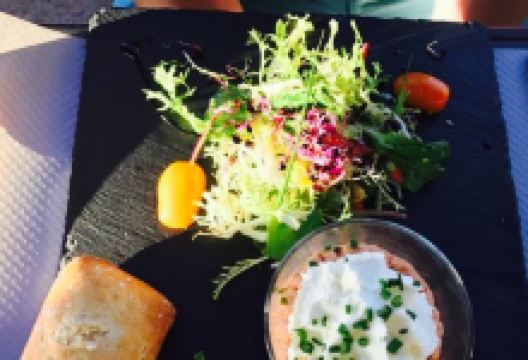 Les Pieds Dans l'Eau美食图片