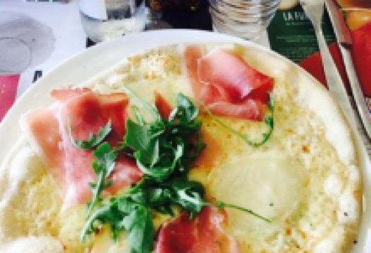 Del Arte Olivet美食图片