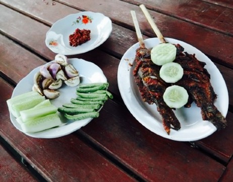 Warung Lesehan Taufik餐厅图片