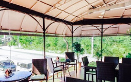 Valleri Cafe