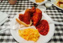 Gus's World Famous Fried Chicken美食图片