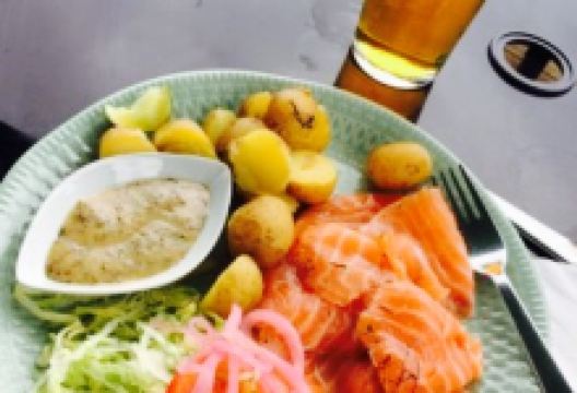 Karingsunds Gasthamn Bodegan美食图片