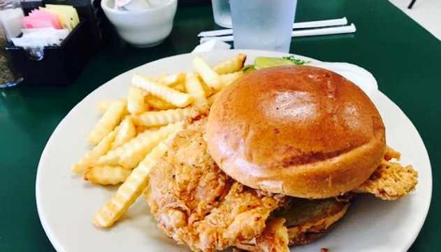 Stewart's Restaurant餐厅图片