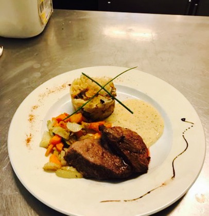 Auberge Bellevue餐厅图片