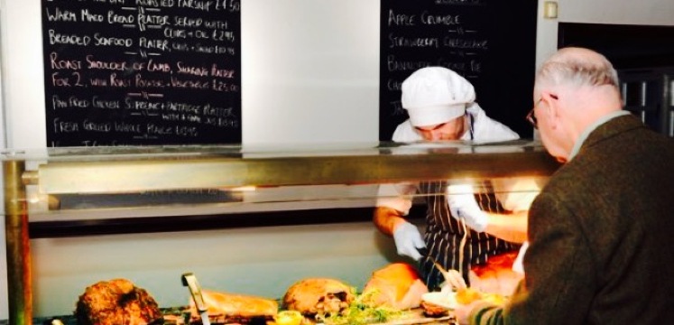 The Chequers Inn餐厅图片