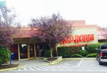 Red Robin America's Gourmet Burgers and Spirits美食图片