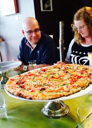 Both Hands Wood-Fired Pizzeria & Bakery餐厅图片