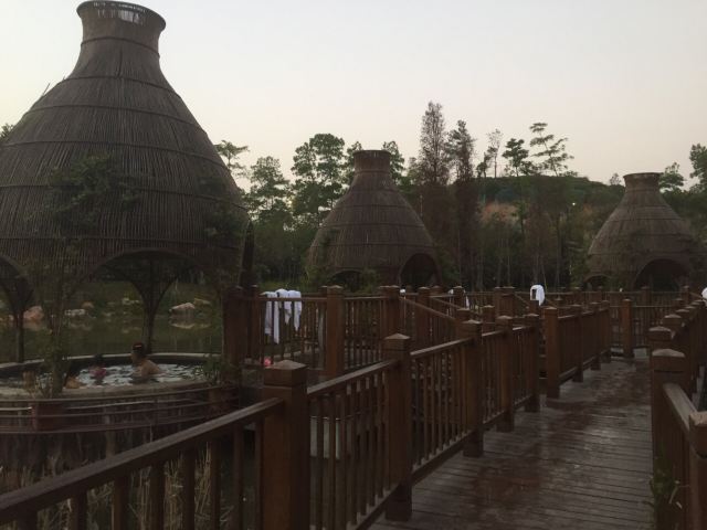 Midea Egret Lake Hot Spring