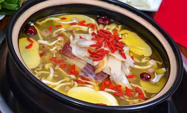 菌王府天麻火腿鸡(香巴拉商城店)餐厅图片