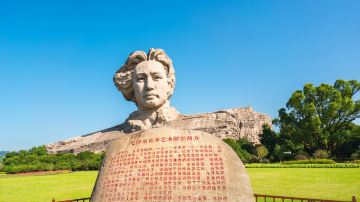 长沙 毛泽东青年艺术雕塑 (1)