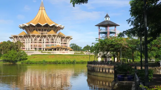 砂拉越州議會大廈