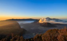 婆罗摩火山-Podokoyo