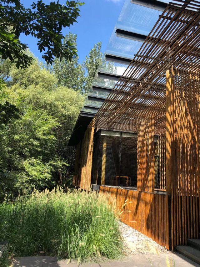Commune by the Great Wall