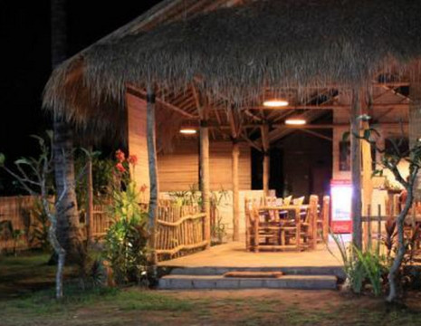 Warung Flora餐厅图片