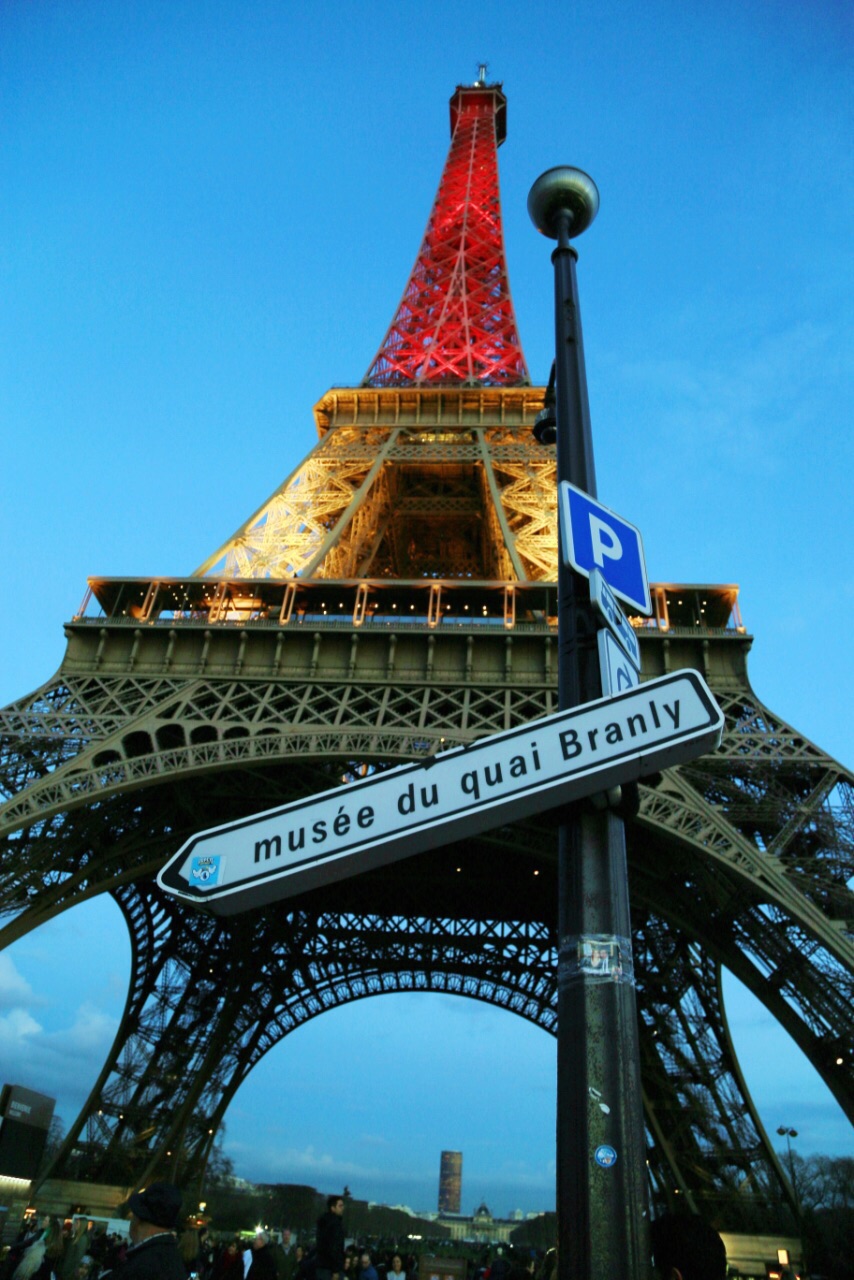 埃菲尔铁塔：法国人异想天开式的浪漫情趣