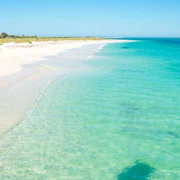 澳大利亚珀斯+罗特尼斯岛+巴瑟尔顿栈桥+兰斯林白沙丘+弗拉明角观景台+赫特泻湖9日8晚拼小团