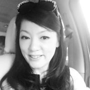 傻乎乎爱笑的枚丁