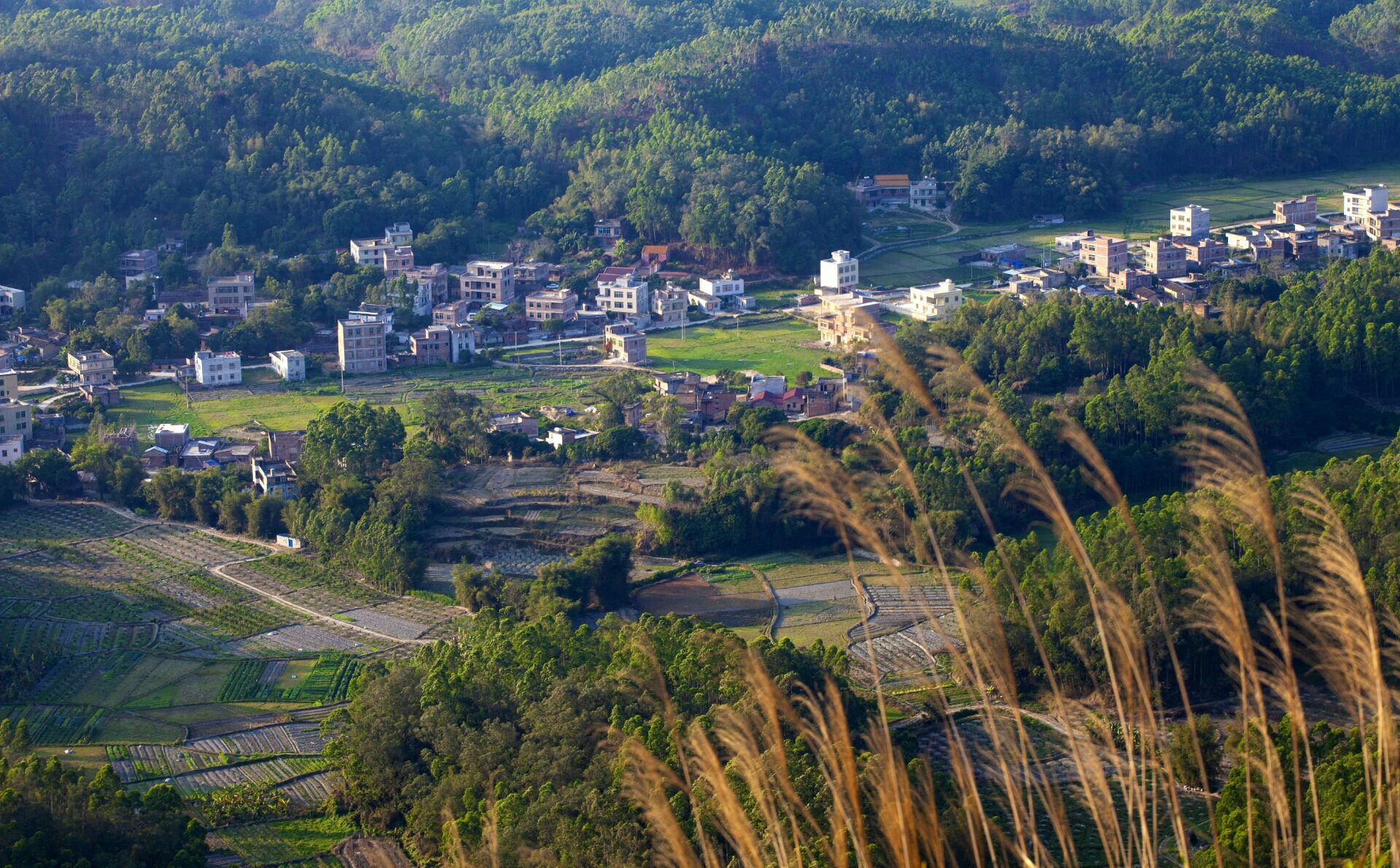 双峰嶂