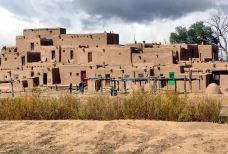 道师城-Taos Pueblo