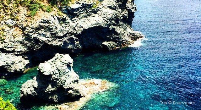 Marine De Pietracorbara Travel Guidebook Must Visit