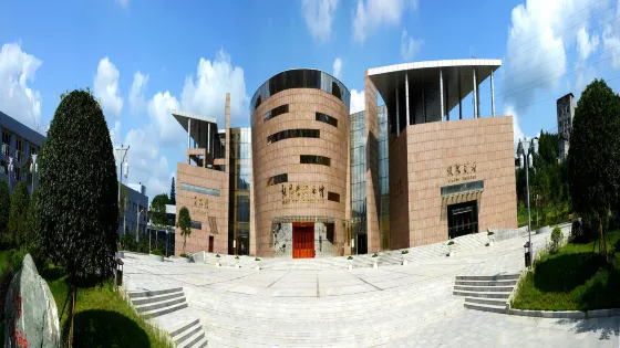 德園景區-張思德紀念館