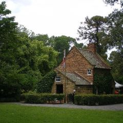 Bluebell Cottage Gardens Travel Guidebook Must Visit Attractions