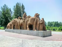 2-Day Tumed Right Banner Tour: The historical charm of Mei Dai Zhao, the grandeur of Yellow River Bridge