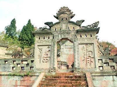 敖家古墓石刻