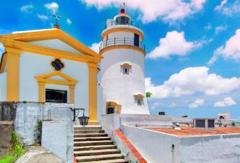 澳门7小时+豪华小车+导游，私家小团定制【下单后保证成团！行程于7小时内完成（出发时间及地点可自订），包含经验丰富司机+澳门注册导游专业服务！】