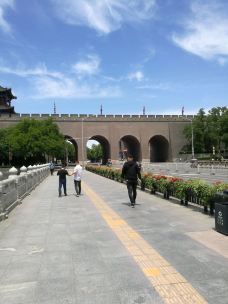 西安城墙-文昌门-西安-老外6