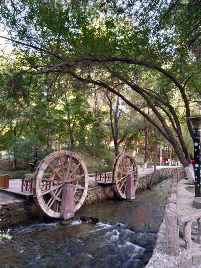 水磨沟风景区旅行图片 1