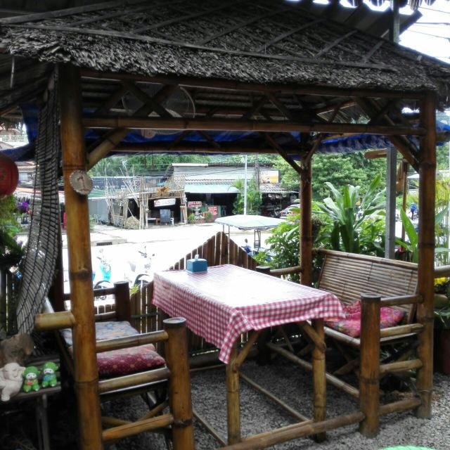 Jungle Kitchen
